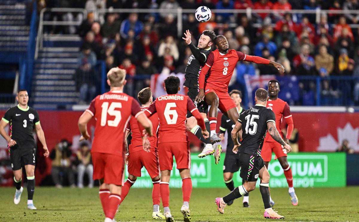 拜仁慕尼黑势不可挡，科隆陷入挣扎